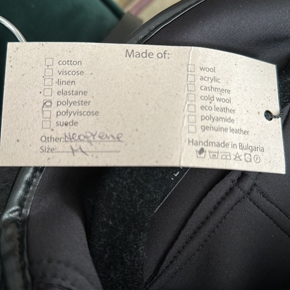 METAMORPHOZA Coat Womens Small Black Asymmetrical Zipper Jacket Thumbholes NWT - Picture 9 of 9